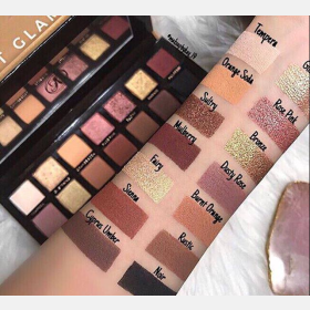 ANASTASIA BEVERLY HILLS SOFT GLAM EYESHADOW PALETTE انستازيا سوفت كلام ظلال العيون